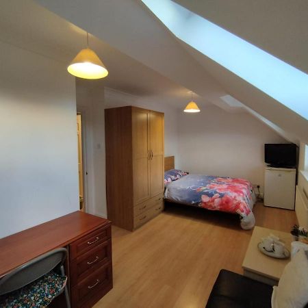 Ash Lawns Appartement Bolton Buitenkant foto