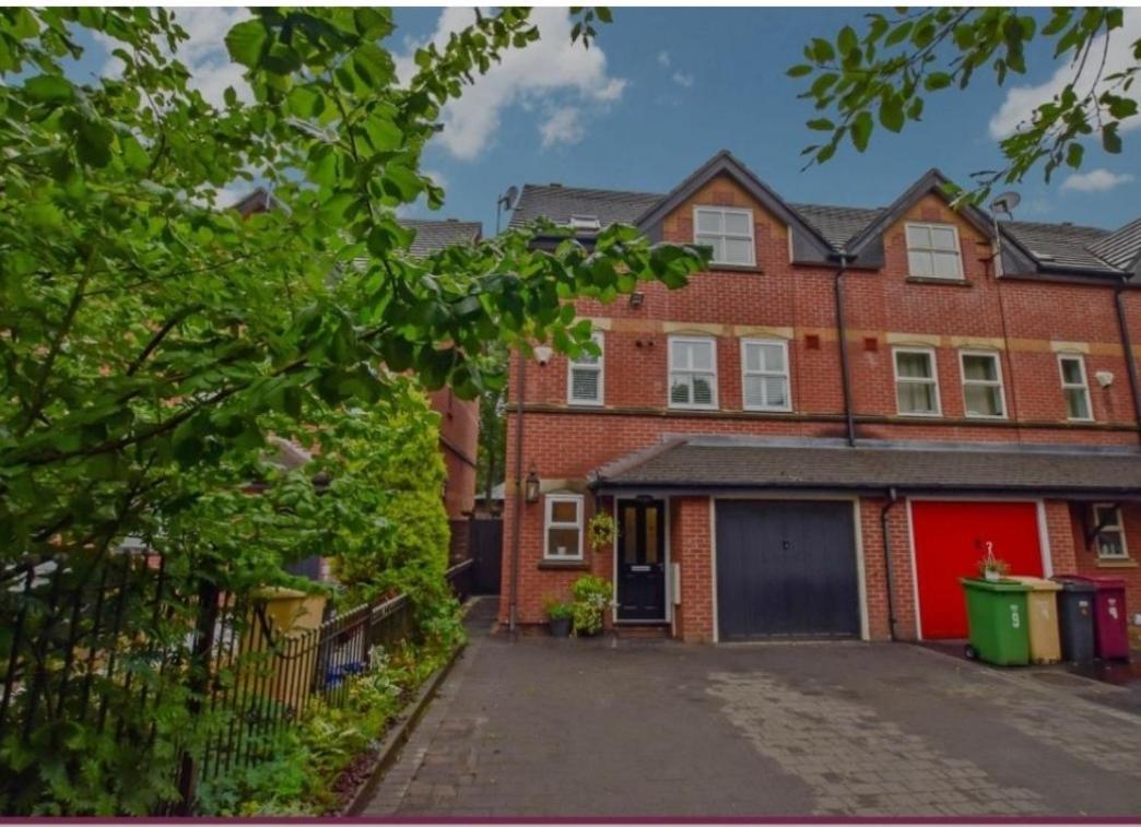 Ash Lawns Appartement Bolton Buitenkant foto